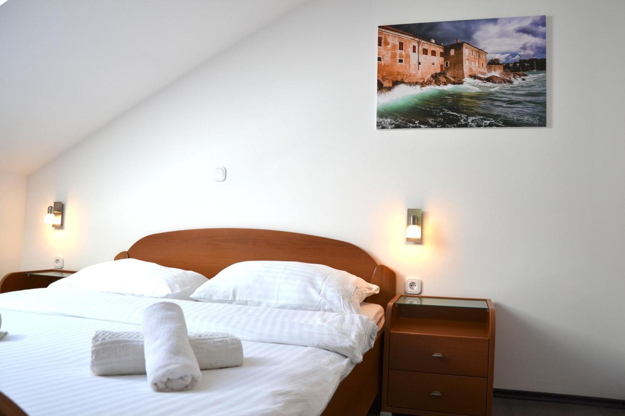 Apartments Monika Bed & Breakfast 1&4 Punat Kültér fotó
